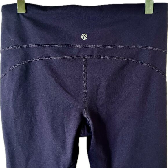 Marika Sport Capri‎ Leggings Size L 12-14 Purple - Picture 6 of 7